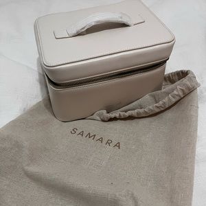 LOW PRICE!! ✨✨Samara | Makeup Bag | brand new